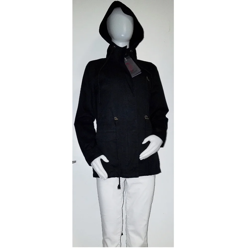 Black Jacket - Picture 4 of 5